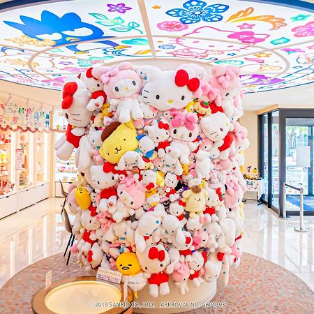 Hotel Okinawa With Sanrio Characters Наха Екстер'єр фото